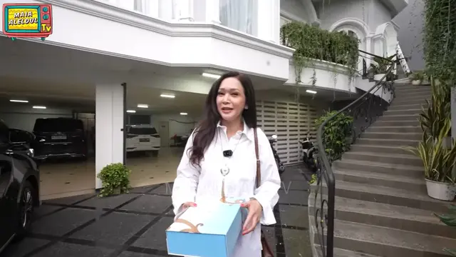 Potret Tampilan Depan Rumah Krisdayanti