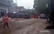 Polres Cianjur Tambah Rambu Peringatan di Jalur Utama, Antisipasi Kecelakaan Akibat Genangan Air