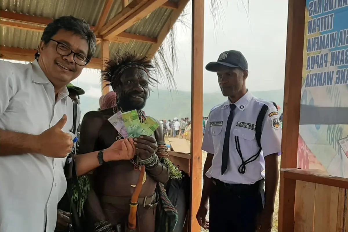 Penukaran uang layak edar