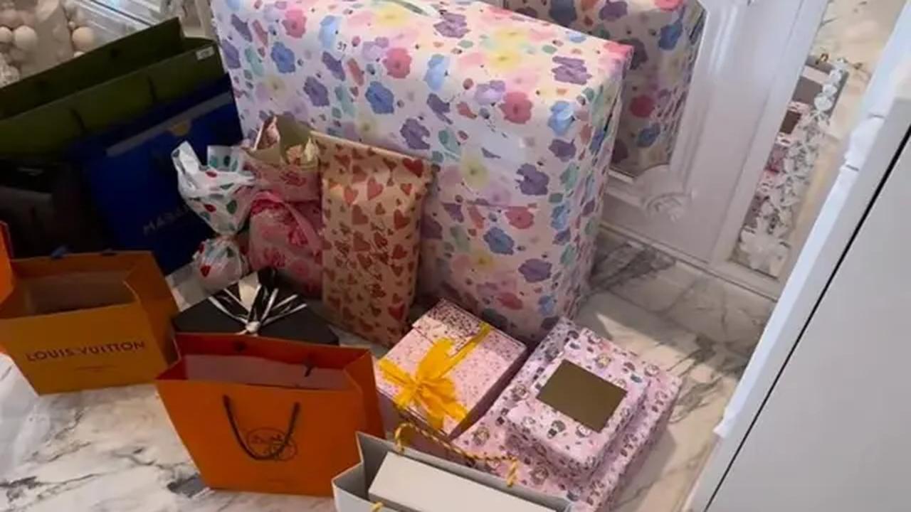 Deretan Kado Ultah Syahrini/Instagram/@princessyahrini