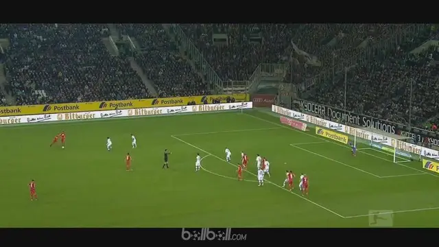 VIDEO: 5 Tendangan Bebas Terbaik di Bundesliga Musim Lalu