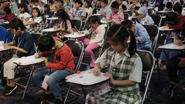 Berkat Hobi Baca Buku, Siswa SD Juarai Kompetisi Bahasa Inggris Tingkat Nasional