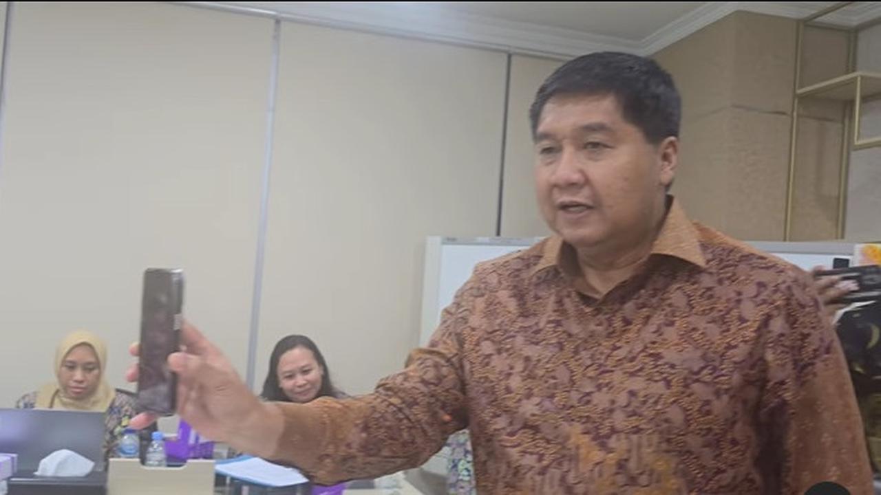 Menteri Ini Video Call Adik Prabowo, Laporan Lembur Bareng Anak Buah Sampai Malam