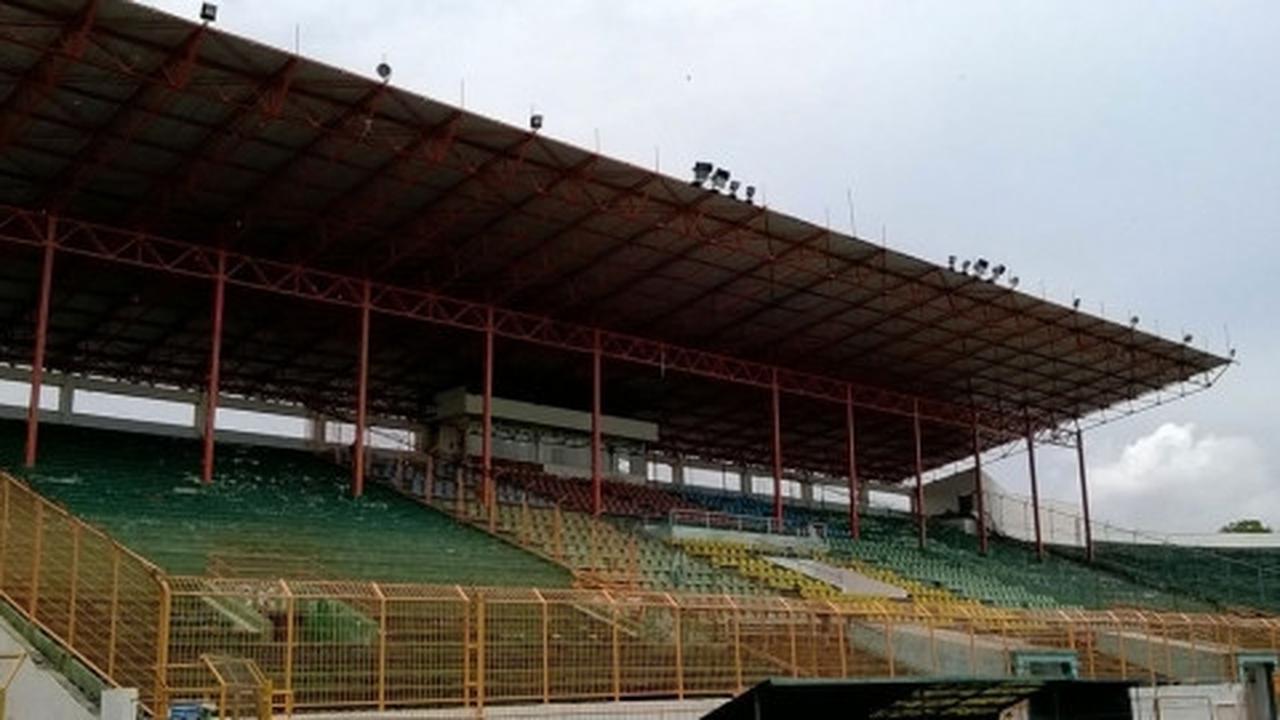 Stadion Tambaksari masih 'diistirahatkan