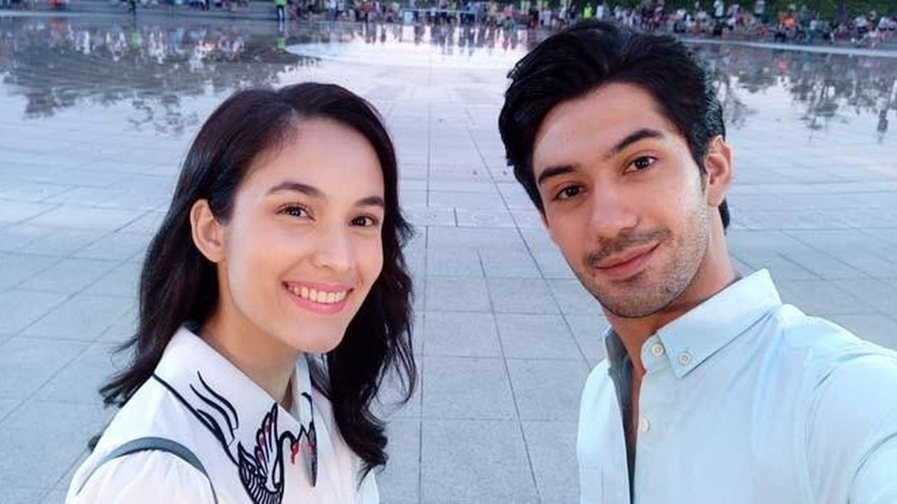 10 Gaya Selfie Ini Bisa Menguak Kepribadian Seseorang