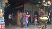 Imlek, Pedagang di Banten Raup Untung
