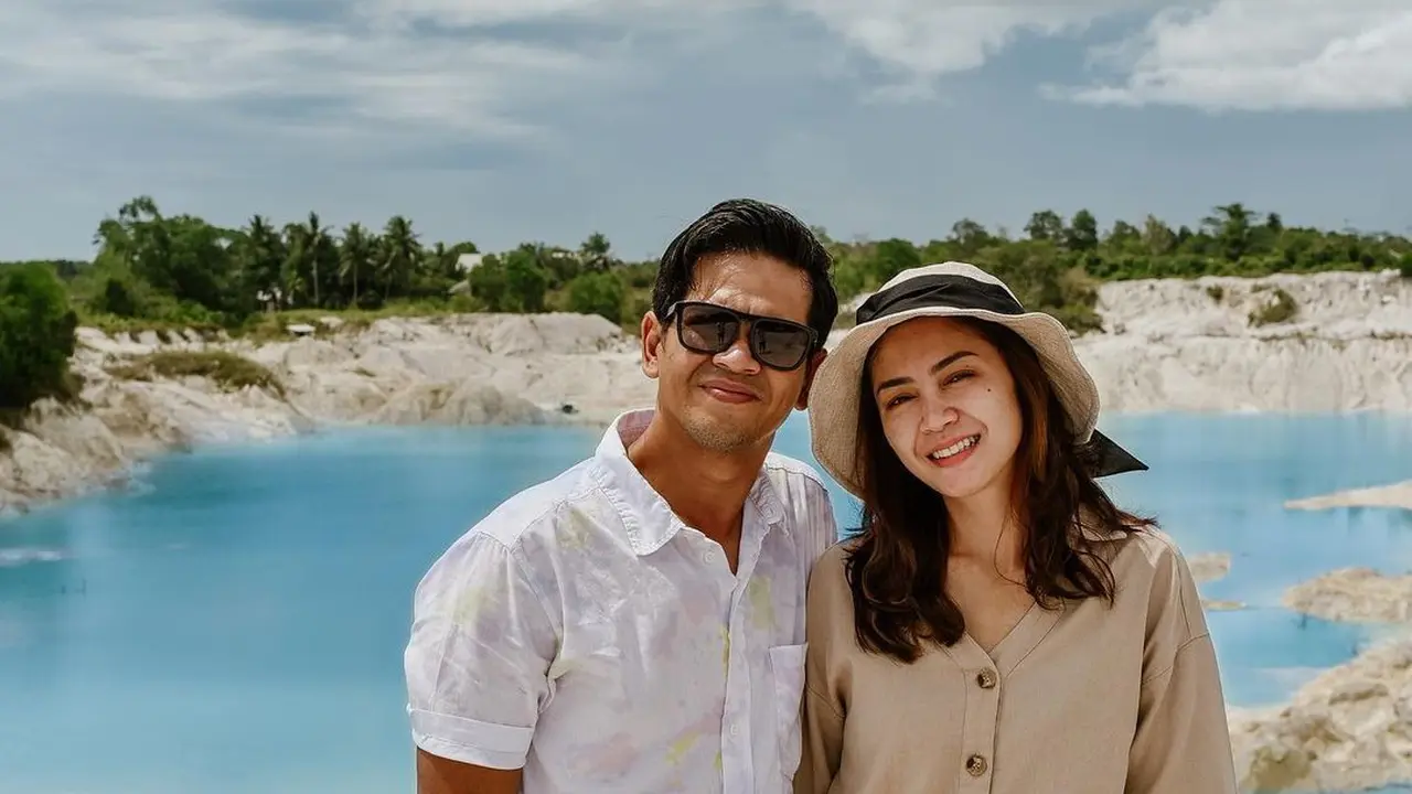 [Fimela] Surya Insomnia dan Tyara Renata