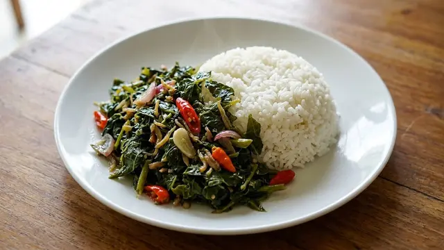 Tumis Daun Pepaya