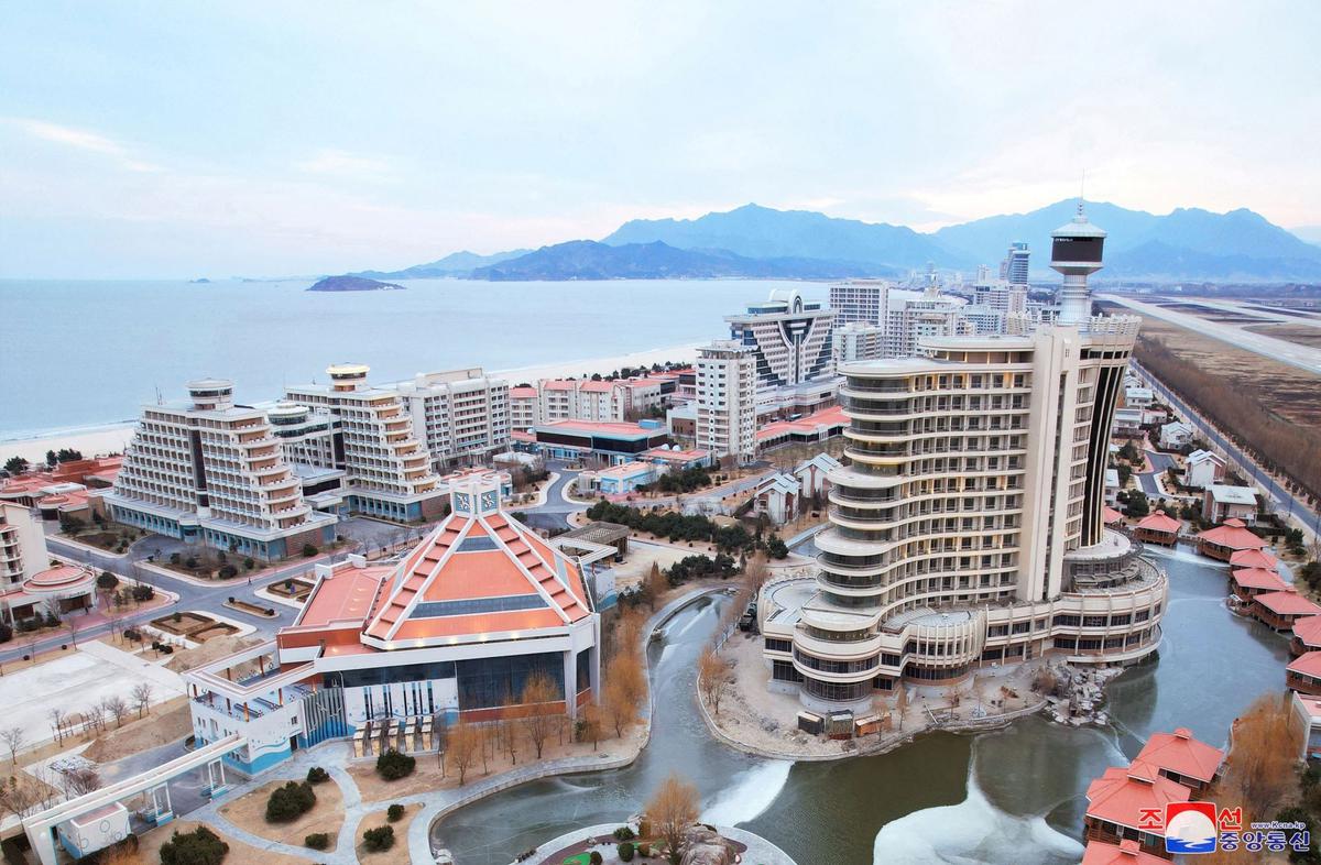 Resor wisata pantai di Korea Utara