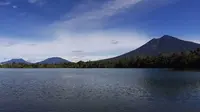 6 Fakta Menarik Gunung Sumbing di Jambi yang Memiliki Danau Kawah