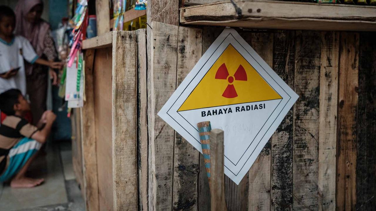 FOTO: Pemerintah Gerak Cepat Tangani Kontaminasi Radiasi Cs-137 di Cikande, Ratusan Personel Dikerahkan