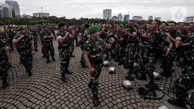 KSAD Dudung Abdurachman Pimpin Apel Kesiapsiagaan di Lapangan Monas