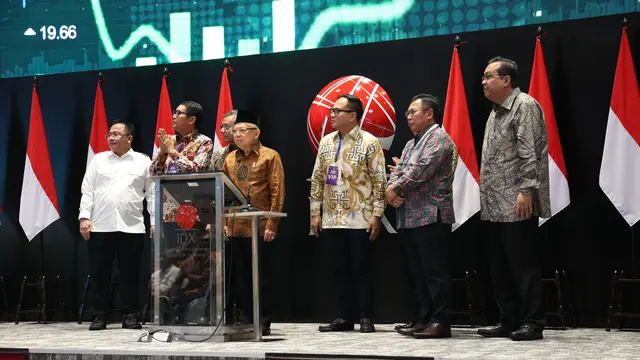 Peresmian pencatatan perdana efek beragun aset syariah berbentuk surat partisipasi sarana multigriya finansial-Bank Syariah Indonesia-EBAS-SP-SMF-BRIS01, Senin, (19/6/2023). (Foto: BEI)