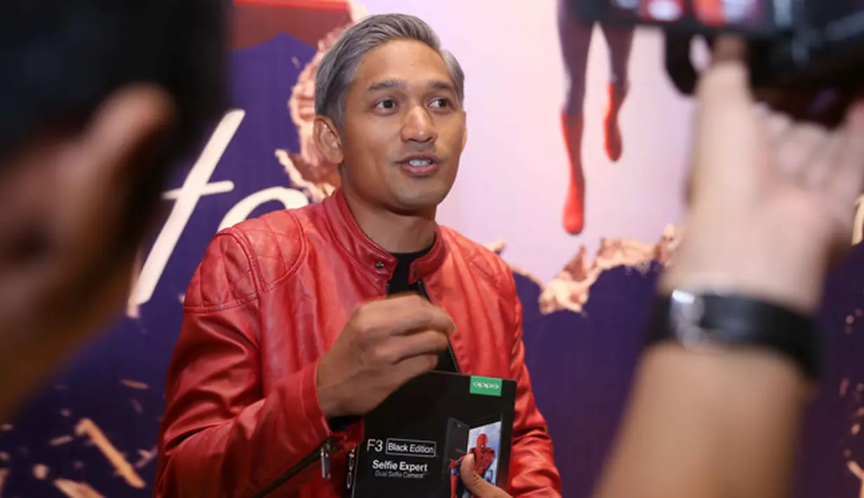 Di gala premiere film Spider-Man Homecoming yang diadakan di XXI Gandaria City, Jakarta Selatan, Ibnu menceritakan bahwa dirinya sangat menantikan film ini. Mengingat ia juga selalu mengikuti di seri-seri sebelumnya. (Nurwahyunan/Bintang.com)