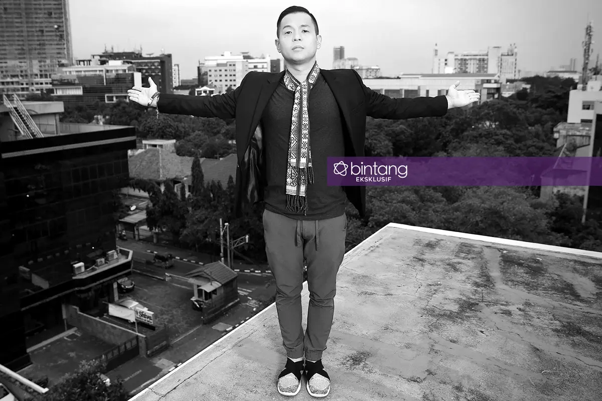 [Bintang] Ernest Prakasa