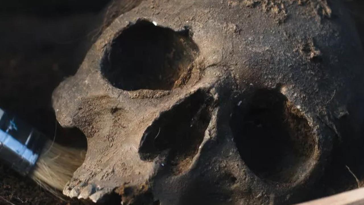Misteri Kekejaman Bangsa Mongol di Sebuah Benteng Abad ke-13, Tiga Kerangka Mati dalam Posisi Tragis