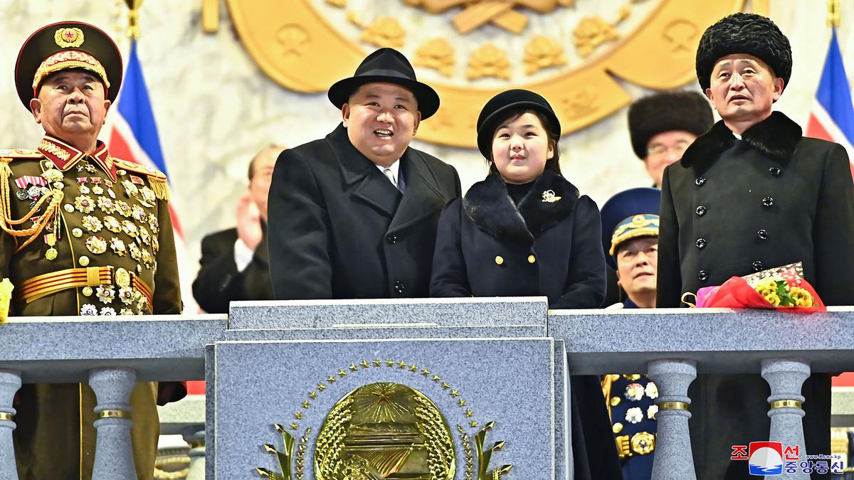 Pakaian Mewah Putri Kim Jong Un Bikin Kesal Rakyat Korea Utara, Berapa  Harganya? - Global Liputan6.com
