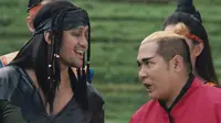 2 Hari Tayang di Bioskop, Film Kacaunya Dunia Persilatan Disomasi