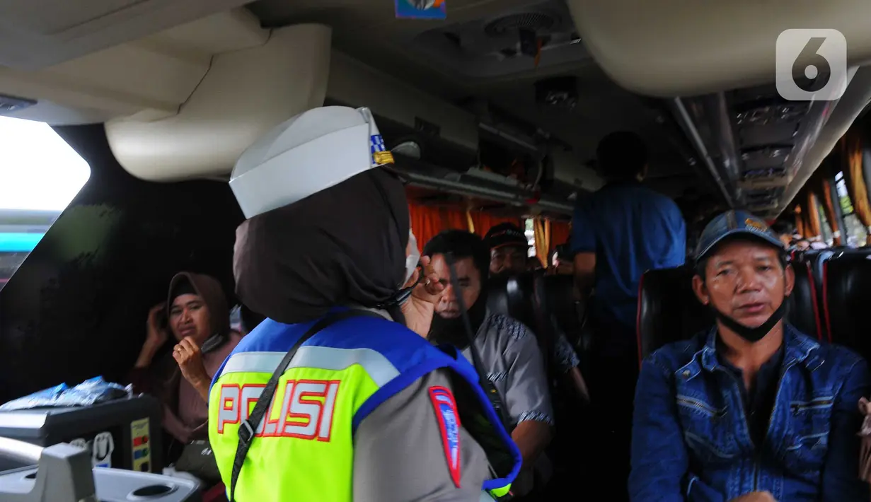 Adapun kegiatan Mudik Gratis Polri Presisi tahun 2023 ini diikuti 23.439 pemudik dari wilayah Jakarta dan sekitarnya. (merdeka.com/Imam Buhori)
