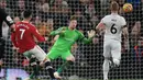 Cristiano Ronaldo memainkan peran penting dalam kemenangan Manchester United. Dirinya memberikan satu assist dan satu gol dalam pertandingan tersebut. (AFP/Oli Scarff)