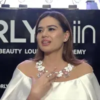 Buka Bisnis Skin Care, Catherine Wilson  Tak Mau Perawatan Berlebihan.