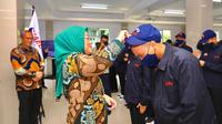 Menteri Ketenagakerjaan (Menaker) Ida Fauziyah melepas 348 peserta magang hasil kerja sama Japan Indonesian Economic Center (JIAEC) di kota Depok, Jawa Barat, pada Sabtu (13/5)/Istimewa.