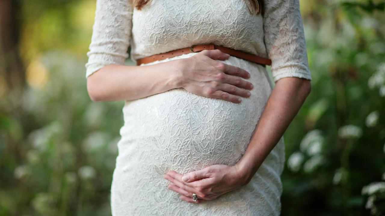 Tips dari dr. Boyke untuk Meningkatkan Kemungkinan Hamil Anak Perempuan