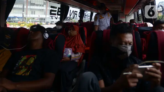 Belum Ada Lonjakan Pemudik di Terminal Pulo Gebang