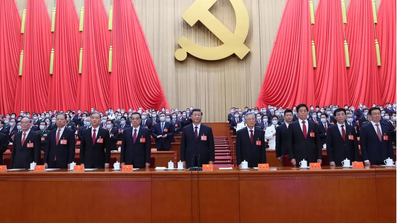 Presiden China Xi Jinping lanjut berkuasa tiga periode.