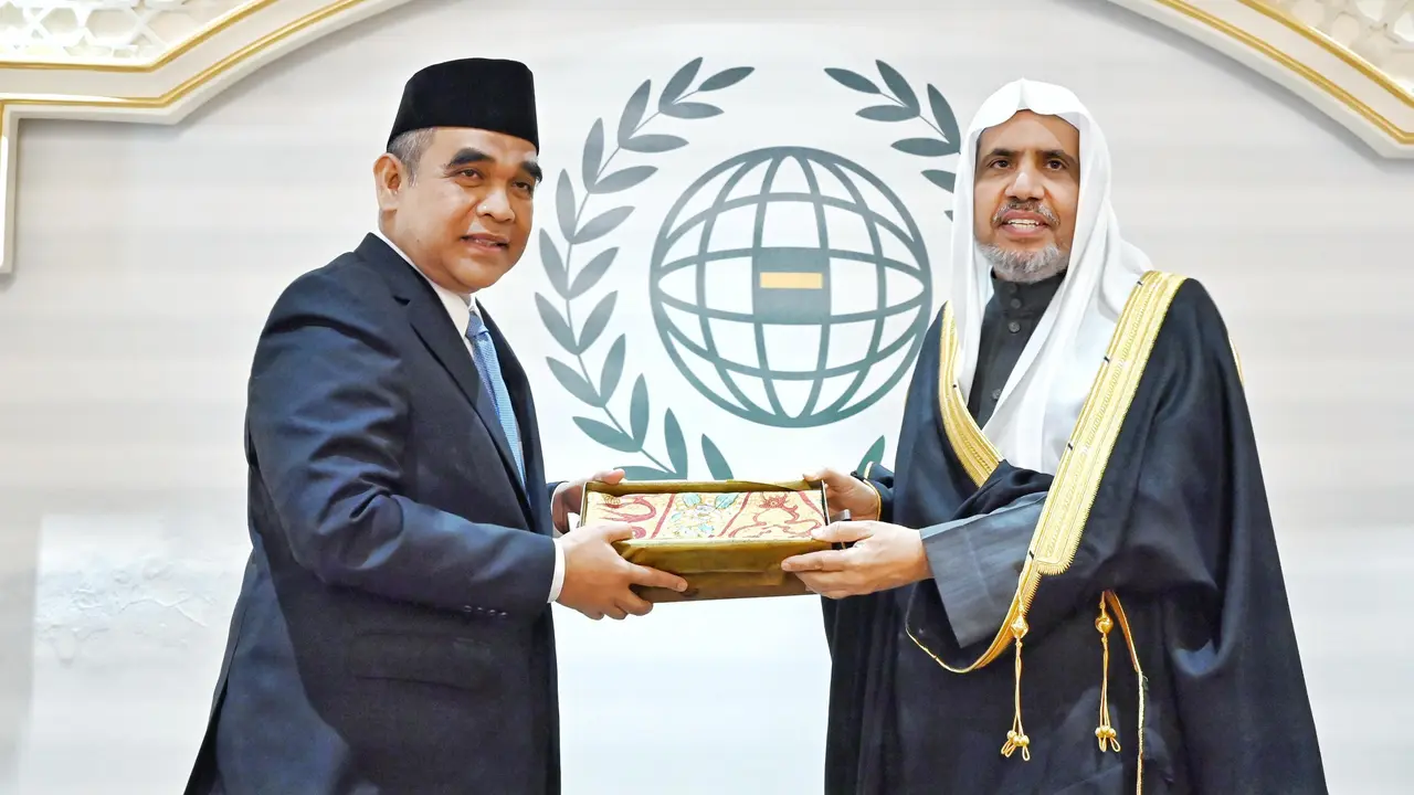 Ketua MPR RI Ahmad Muzani mengadakan pertemuan dengan Sekretaris Jenderal Liga Muslim Dunia, Syekh Mohammad bin Abdulkarim Al-Issa di Makkah, Saudi Arabia Sabtu 21 Desember 2024.