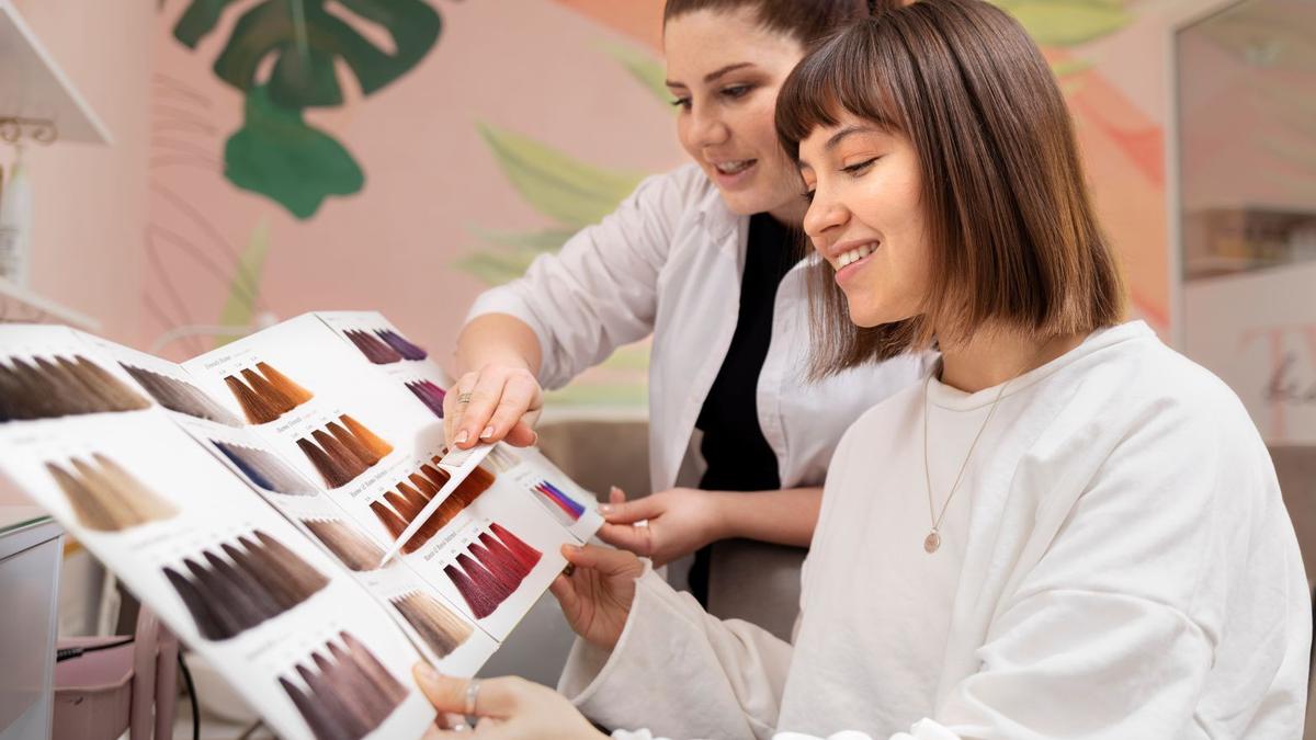 Ash, Beige, atau Chocolate? Memilih Warna Rambut Sesuai Undertone