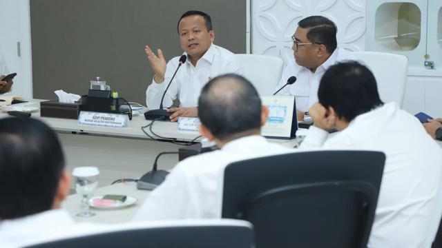 Menteri Kelautan dan Perikanan Edhy Prabowo melakukan audiensi dengan pengusaha yang tergabung dalam perwakilan Kamar Dagang dan Industri (Kadin) Indonesia pada Rabu (30/10/2019). Dok KKP