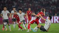 Duel Timnas Indonesia melawan China dalam Kualifikasi Piala Dunia 2026 zona Asia yang digelar di Stadion Utama Gelora Bung Karno (SUGBK) Senayan, Jakarta, Kamis (5/6/2025). (Bola.com/Bagaskara Lazuardi)