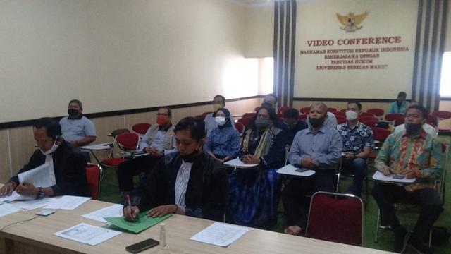 Sidang Mahkamah Konstitusi