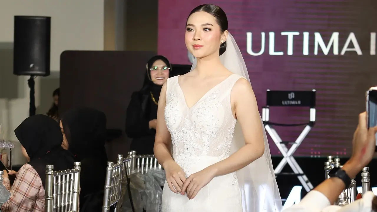 Ikutan Makeup Masterclass bersama MUA Ternama Olis Herawati dan Jadilah Saksi Pemenang Grand Final ULTIMA II WPMC 2024!