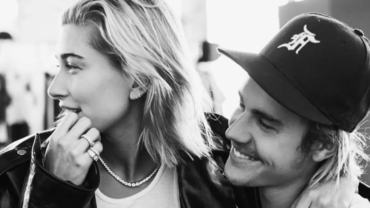 [Bintang] Hailey Baldwin - Justin Bieber