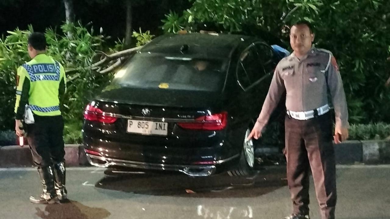 Tips Pakai Google Map yang Benar Biar Mobil Tidak Terjun Bebas Seperti BMW di Tol Gresik