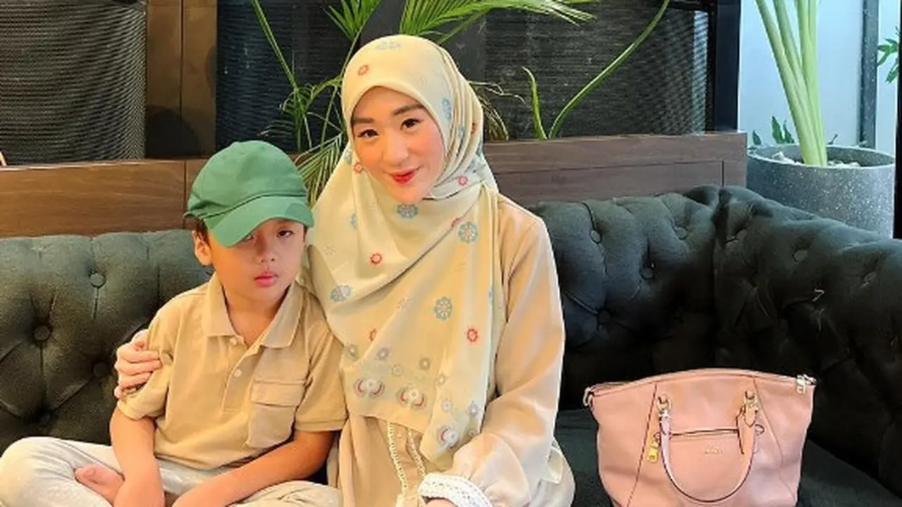 Potret Larissa Chou dan Yusuf (Sumber:Instagram/larissachou)