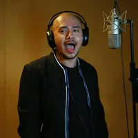 Konser yang bertajuk Musikukeren: Panggung Sandiwara God Bless akan digelar di Ciputra Artpreneur Theater, Kuningan, Jakarta Selatan pada 7 Agustus 2015. Husein Alatas berkesempatan untuk menjadi artis pendukung. (Deki Prayoga/Bintang.com)