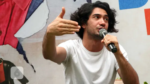 [Bintang] Reza Rahadian