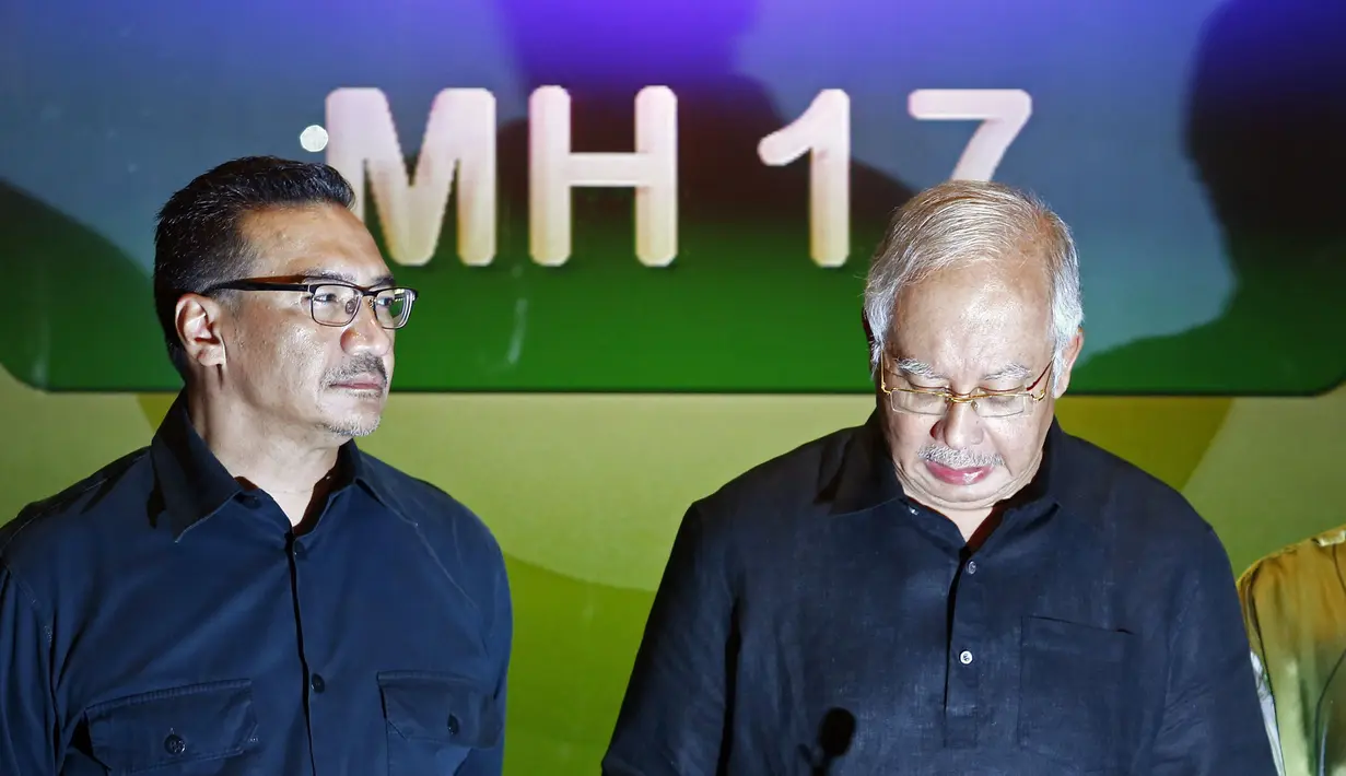 Dalam konferensi pers ini Perdana Menteri Malaysia Najib Razak meminta keadilan segera ditegakkan bagi mereka yang bertanggung jawab jika pesawat Malaysia Airlines MH17 yang jatuh di Ukraina terbukti ditembak. (18/7/14) (REUTERS/Samsul Said)