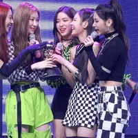 Park Jin Young sampaikan unek-unek tentang karier cemerlang ITZY.  (Foto: Allkpop)