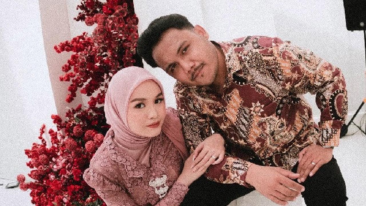 Perjalanan Cinta Dimansyah Laitupa dan Salma Salsabil