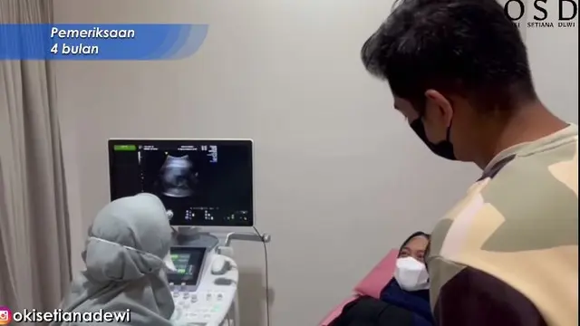 6 Momen Ria Ricis Cek Kandungan, Wajah Bayinya Bikin Penasaran