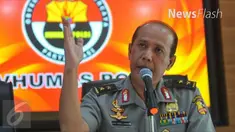Dua terduga teroris bom Bandung, A dan S telah ditangkap penyidik Detasemen Khusus (Densus) 88 Antiteror Polri. Mereka diamankan di dua tempat berbeda di wilayah Jawa Barat pada 7 Maret 2017 lalu.