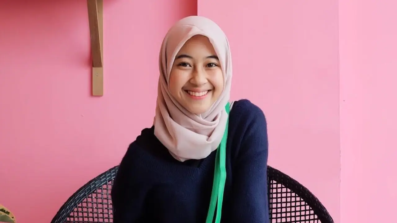 Potret Modis Adiba Khanza