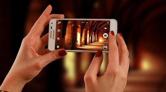 Kamera smartphone (techreviewer.co.uk)