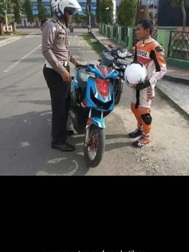 6 Aksi Polisi Tilang Pengendara yang Melanggar Ini Bikin Senyum