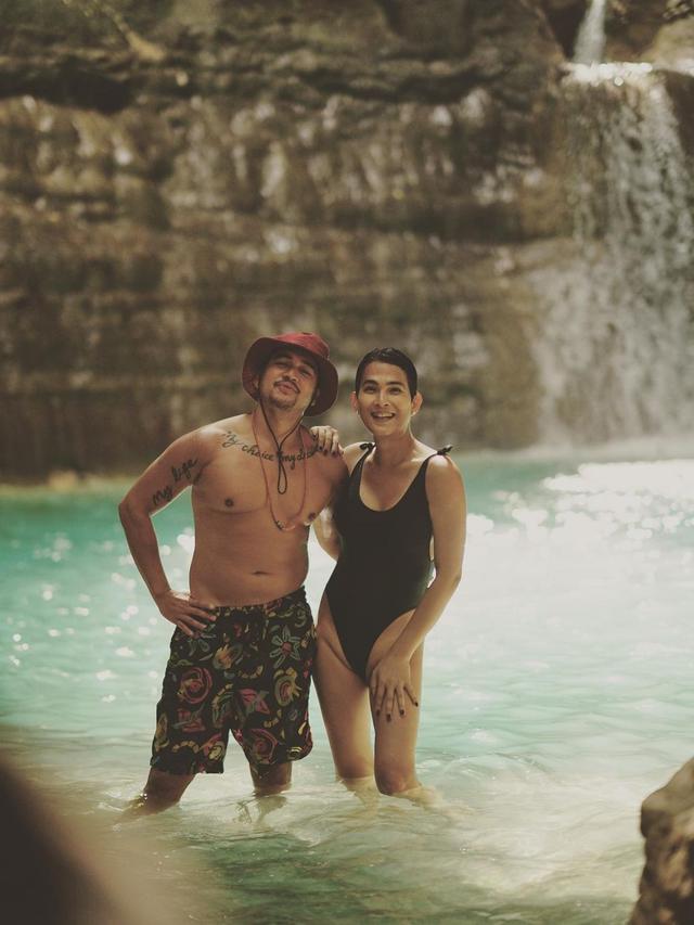 6 Potret Terbaru Oscar Lawalata Usai Operasi Ganti Kelamin, Curi Perhatian