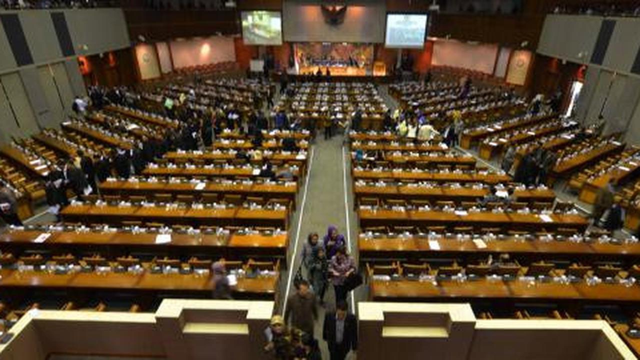 Mahasiswa UI 'intervensi' sidang paripurna